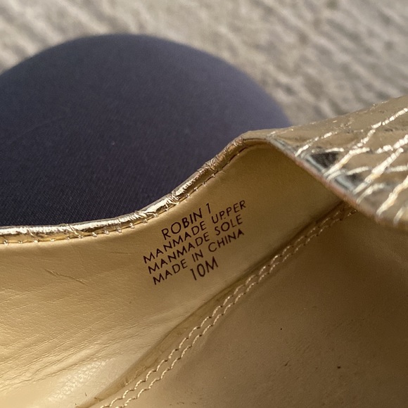 Size 10 sling back peep toe snake skin metallic gold - Picture 4 of 6